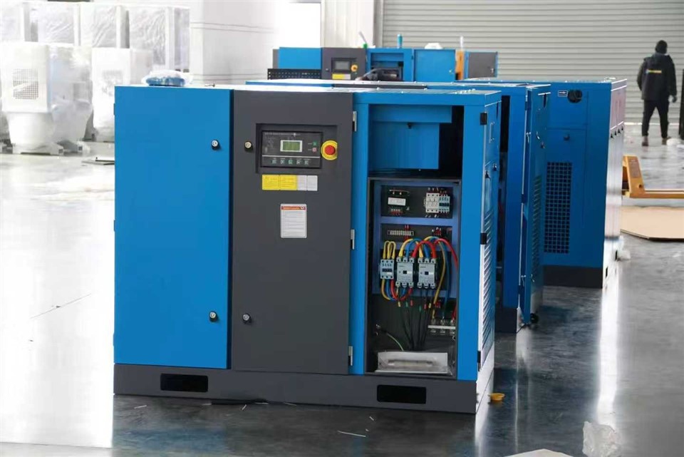 Compresor de aer cu șurub-11kw